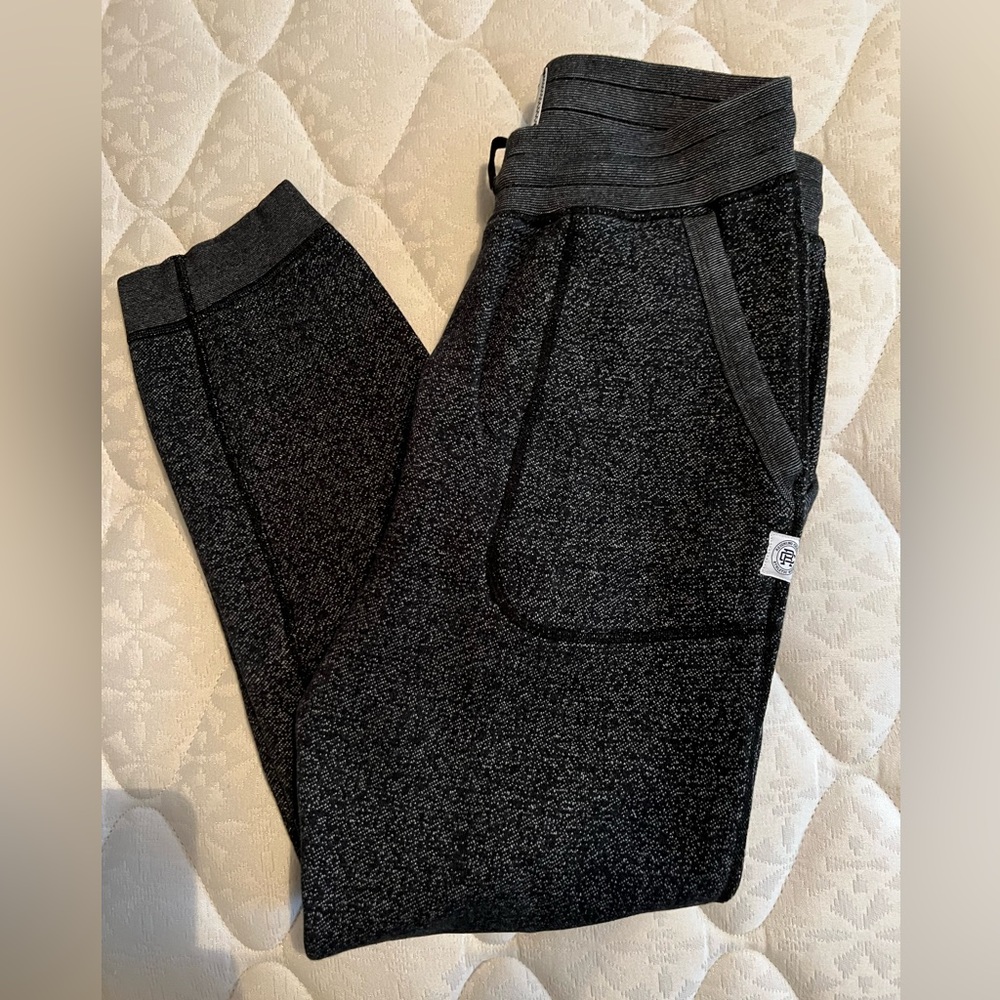 Reigning Champ Tiger Fleece Joggers M
